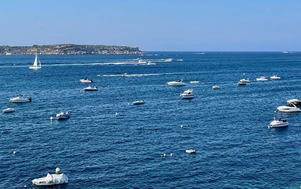 Spacious Luxurious Apartment With Seaview Mellieħa Extérieur photo