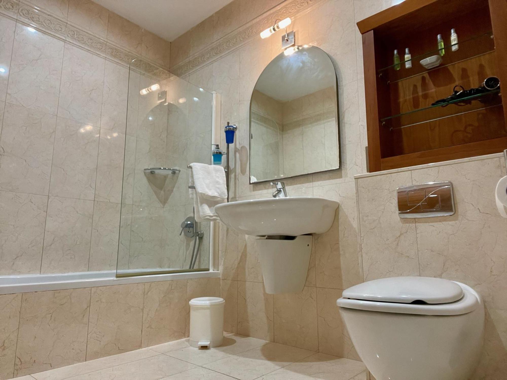 Spacious Luxurious Apartment With Seaview Mellieħa Extérieur photo