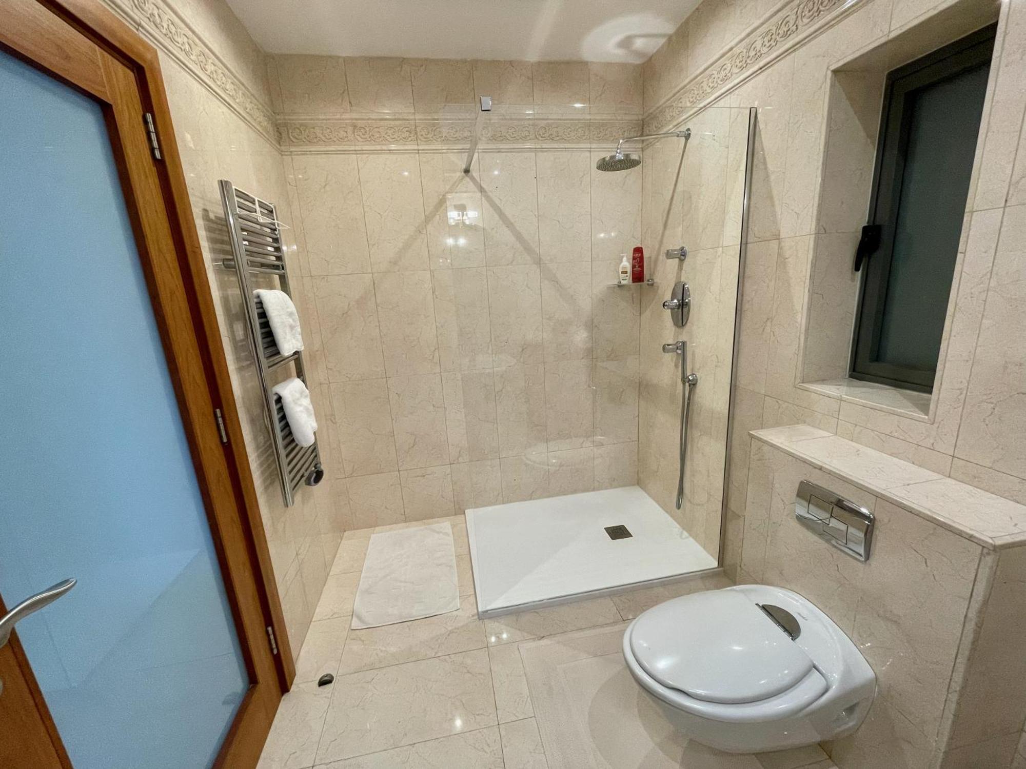 Spacious Luxurious Apartment With Seaview Mellieħa Extérieur photo